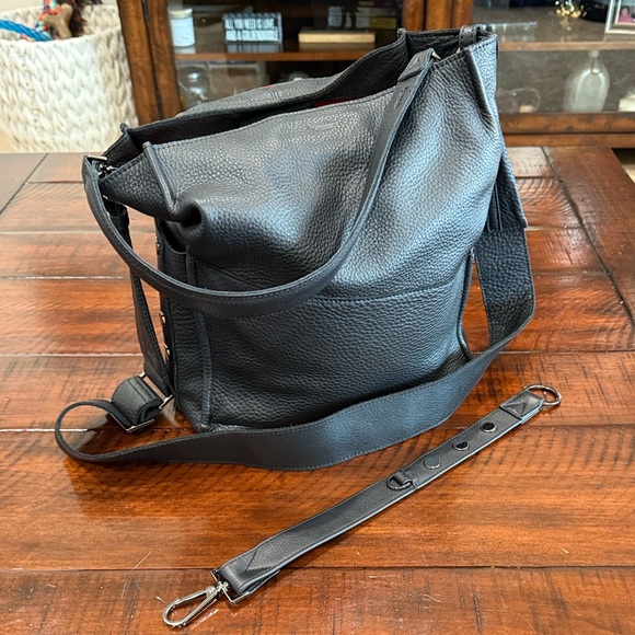 Hammit Davis Shoulder Tote Bucket Crossbody Purse Bag Handbag Black RARE - Picture 1 of 7